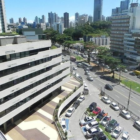 Lindo Apartamento Para Familia Ondina Apart Hotel Salvador Exterior photo